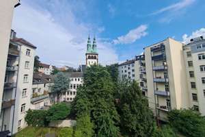 2-Zimmerwohnung mit Südostbalkon im Vorderen Westen Nähe Bebelplatz