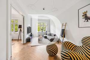 Exklusive Altbauwohnung mit modernem Komfort – Die vollständige Adresse der Immobilie erhältst du vom Anbieter., 22299 Winterhude, Hamburg – Vorschaubild 3