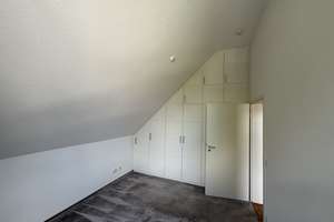 Traumhafte Dachgeschoss-Wohnung im beliebten Haumannviertel! – Die vollständige Adresse der Immobilie erhältst du vom Anbieter., 45131 Rüttenscheid, Essen – Vorschaubild 6