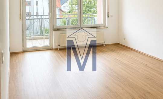 Helle 2-ZKB-Wohnung mit großer Loggia und TG-Stellplatz in sehr guter Lage von Mannheim-Seckenheim