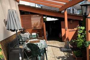 Gepflegtes Zweifamilienhaus in Froschhausen.Ideal für Familien, Mehrgenerationen oder Kapitalanleger – Die vollständige Adresse der Immobilie erhältst du vom Anbieter., 63500 Seligenstadt – Vorschaubild 2