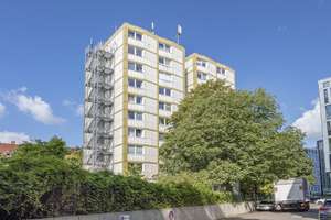 Möblierte 1-Zimmer-Wohnung – zentral gelegen, solide vermietet – Die vollständige Adresse der Immobilie erhältst du vom Anbieter., 22301 Winterhude, Hamburg – Vorschaubild 1