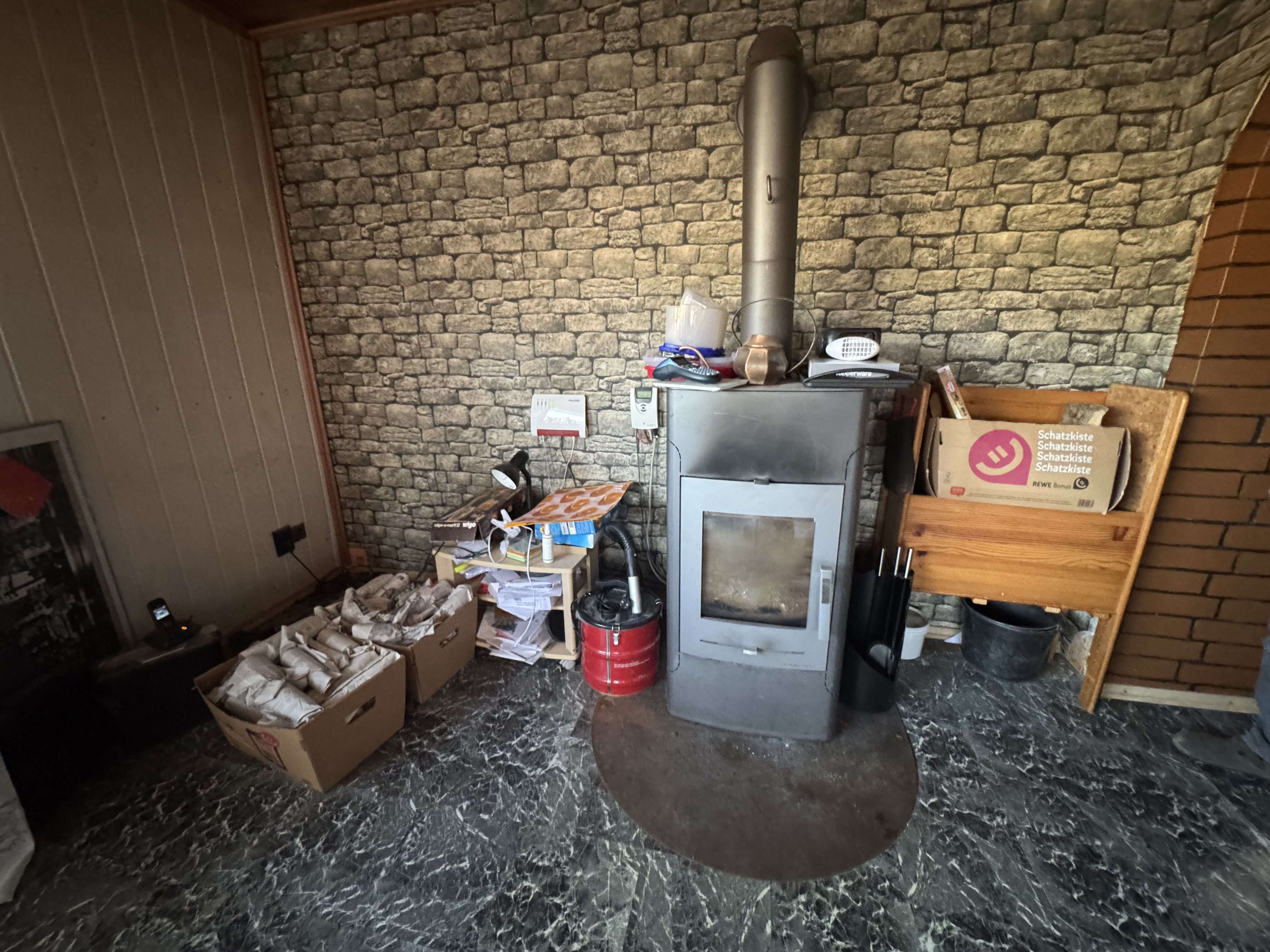 Handwerker aufgepasst: Freistehendes Einfamilienhaus mit viel Potenzial in Einbeck / Naensen, Northeim Kreis – Bild 4