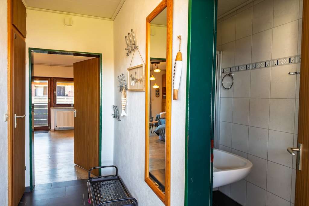 Immobilie in Butjadingen - Wohnen, vermieten, entspannen - Ferienwohnung mit Balkon, Sauna und Pool in Burhave! - Bild 4