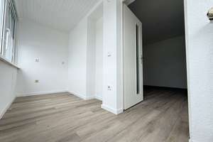 Ein Grundriss, der überrascht! Ca. 90 m²
2 Zimmer & große Wohnküche |  urbanes Wohnen in Buer – 45897 Buer, Gelsenkirchen – Vorschaubild 6