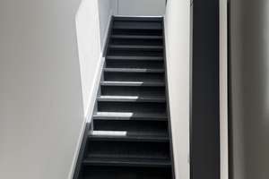 Reutlingen, für Individualisten, vollständig möblierte 2-Zimmer-Maisonette-Wohnung – Baumgartenweg 10, 72764 Reutlingen-Mitte, Reutlingen – Vorschaubild 2
