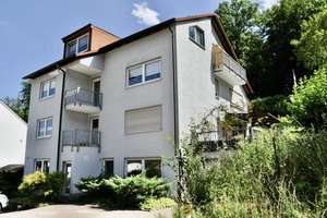 Schöne 2,5-Zimmer-EG-Wohnung in ruhiger Lage am Waldrand