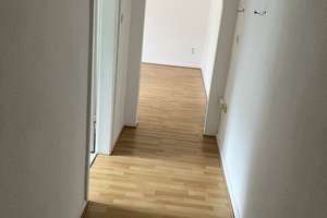 Wohnen mit Charakter: 2-Zimmer-Wohnung in Duisburg-Duissern – Schweizer Straße 8, 47058 Duissern, Duisburg – Vorschaubild 3