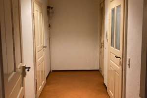  Schöne 2-Zimmerwohnung mit Balkon und tollem Hinterhof! – Bernsdorfer Straße 65, 9126 Bernsdorf, Chemnitz – Vorschaubild 10
