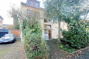 *** Tolles MFH, hervorragende Möglichkeiten, hochwertige Lage + großer Garten in Köln- Weiden*** – Die vollständige Adresse der Immobilie erhältst du vom Anbieter., 50859 Weiden, Köln – Vorschaubild 3