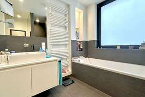 Property thumbnail 12