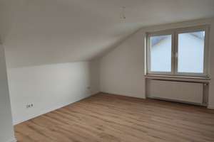 Ansprechende 3-Zimmer-Dachgeschosswohnung mit Sonnenbalkon in ruhiger Lage von Hohenlimburg! – Scheffelau 6, 58119 Hohenlimburg (Ortsteil), Hagen – Vorschaubild 10