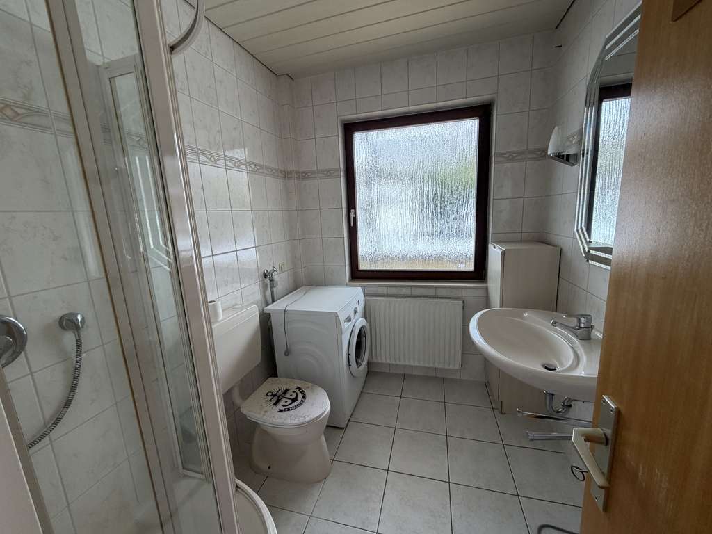 Immobilie in Osterode - Charmante Doppelhaushälfte mit zwei Wohneinheiten in guter Lage von Osterode am Harz - Bild 4