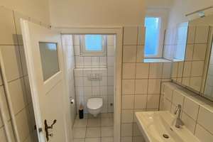 2-Zimmer-Wohnung mit neuer Einbauküche und Loggia – Lindenstr. 117, 75175 Oststadt, Pforzheim – Vorschaubild 5