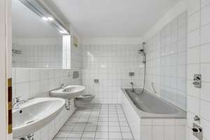 +++ frisch renoviert - DG-Maisonette-Galerie - Fußboden-Hzg. - 2 Bäder - Blk. & Fernblick - EBK +++ – Wikingerweg 2, 70439 Stammheim-Süd, Stuttgart – Vorschaubild 21