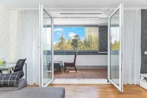 Bezugsfreie 4-Zimmer-Wohnung mit Loggia in München - Milbertshofen / Am Hart, in BMW-Nähe – idea – Die vollständige Adresse der Immobilie erhältst du vom Anbieter., 80937 Am Hart, München – Vorschaubild 3