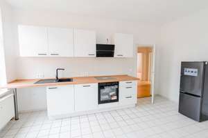 Renovierte 3 Zimmer-Wohnung mit neuer Einbauküche und stilvollem Echtholzparkett – 39112 Sudenburg, Magdeburg – Vorschaubild 8