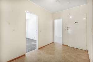  Geräumige 3-Zimmer-Wohnung mit Balkon in zentraler Lage von Bremen-Rönnebeck – Die vollständige Adresse der Immobilie erhältst du vom Anbieter., 28777 Rönnebeck, Bremen – Vorschaubild 10