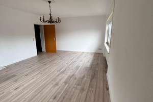 Lichtdurchflutete 3-Zimmer-Wohnung mit Terrasse und Garten in ruhiger Lage von Wiesbaden