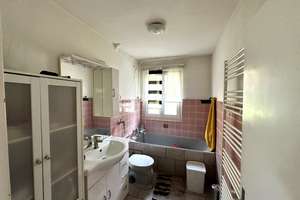 Großes Einfamilienhaus mit 4 Schlafzimmern, Balkon, Terrasse, Garten und Garage – Die vollständige Adresse der Immobilie erhältst du vom Anbieter., 78713 Schramberg – Vorschaubild 7