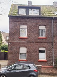 Wohnen direkt am Rhein in Orsoy ....