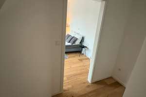 Mietzins& Afa: bezugsfreies 54 m² NEUBAU LOFT mit Terrasse, Aufzug& Ost/Süd Ausrichtung – Huttenstraße 71, 10553 Moabit, Berlin – Vorschaubild 5