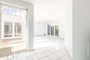 Besonderheit: Charmanter Atrium-Bungalow am Ende einer ruhigen Anliegerstraße – Die vollständige Adresse der Immobilie erhältst du vom Anbieter., 85551 Kirchheim bei München – Vorschaubild 7
