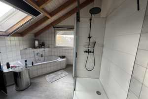Exquisites 1 -Familienhaus mit großem Garten, EBK, Sauna, Doppelgarage in Poppenweiler – Ludwigsburg (Kreis) – Vorschaubild 22