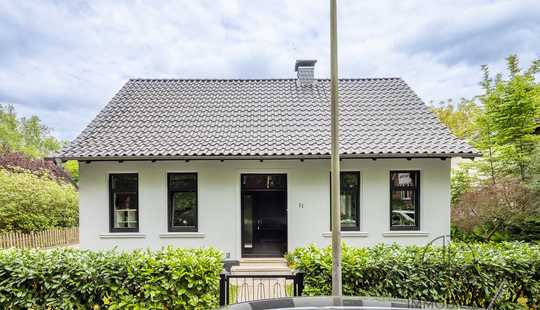 Bild von ***Altbau-Charme trifft zeitgemäßen Komfort – Einfamilienhaus mit Gartenidylle in Bremen Vegesack