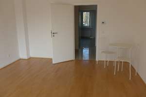 Schöne helle Single-Wohnung, großer Balkon mit Blick ins Grüne; gute Verkehrsanbindungen! – Die vollständige Adresse der Immobilie erhältst du vom Anbieter., 40470 Mörsenbroich, Düsseldorf – Vorschaubild 5