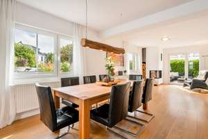 Großes Familienglück in Königstein – 7 Zimmer, Südwestgarten & kurze Wege