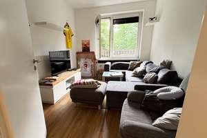 Direkt einziehen! 4 Zimmer mit Einbauküche, 2 Balkone & Blick ins Grüne, Duschbad, Gäste-WC, Aufzug – Klerschweg 7, 50968 Bayenthal, Köln – Vorschaubild 9