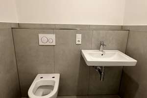 Bezugsfreie 3 Zimmerwohnung mit großer Süd-Terrasse und Garten – Buchenstraße 39, 40599 Reisholz, Düsseldorf – Vorschaubild 10