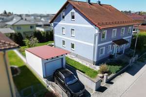 | Leben in schöner Lage| 

Gepflegte Doppelhaushälfte mit Garten, Garage und Ausbaureserve – Die vollständige Adresse der Immobilie erhältst du vom Anbieter., 93142 Maxhütte-Haidhof – Vorschaubild 3