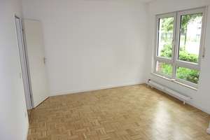 EXKLUSIV IN BILK NÄHE UNI HELL + RUHIG ERDGESCHOSS MIT TERRASSE 2 BÄDER KOMPLETT PARKETT TG-STELLPL. – Himmelgeister Straße 199, 40225 Flehe, Düsseldorf – Vorschaubild 5