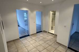 Bezugsfertige helle Wohnung mit zwei Balkonen – Am Wehrhahn 30, 40211 Stadtmitte, Düsseldorf – Vorschaubild 10
