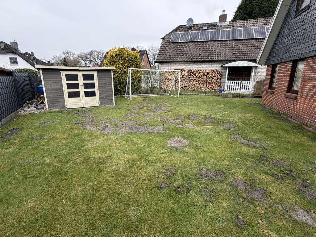 Immobilie in Holm - Gepflegtes Einfamilienhaus in Sackgassenlage - Bild 2