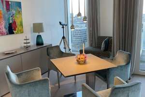 Mit Weitblick: Exklusive, möblierte 2 Zimmer-Wohnung! – Großer Grasbrook 19, 20457 HafenCity, Hamburg – Vorschaubild 4