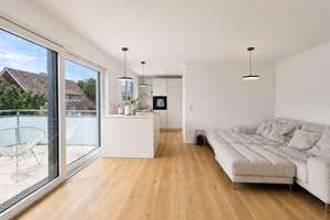 Moderne Maisonette-Wohnung mit Süd-Balkon in begehrter Lage von Stuttgart-Sillenbuch – Die vollständige Adresse der Immobilie erhältst du vom Anbieter., 70619 Sillenbuch (Ortsteil), Stuttgart – Vorschaubild 4