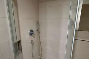 Modernes, teilmöbliertes 1-Zi. Appartment in der Cityl! EBK,TV-Flatscreen, Regendusche – Neckarstraße 20, 64283 Mitte, Darmstadt – Vorschaubild 3