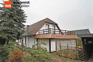 AUCH FÜR ZWEI FAMILIEN: WOHNHAUS MIT DOPPELHAUSCHARAKTER + EINBAUKÜCHEN + GARAGE + DOPPELCARPORT – Parchim (Kreis) – Vorschaubild 7