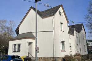 Gepflegtes 4-Zimmer-Haus mit Einbauküche in Koblenz-Arzheim – Koblenz – Vorschaubild 1