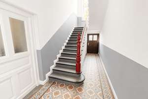 3-Zimmer-Altbau im EG: Optimal geschnitten & zentral in Düsseldorf Bilk – Die vollständige Adresse der Immobilie erhältst du vom Anbieter., 40223 Bilk, Düsseldorf – Vorschaubild 3