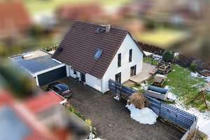 Modernes Einfamilienhaus mit zusätzlichem Tiny House – Platz für Familie, Arbeit & Hobby – Die vollständige Adresse der Immobilie erhältst du vom Anbieter., 31592 Stolzenau – Vorschaubild 1