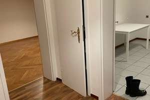 Blick ins Grüne: Schöne 2-Zimmer-Wohnung in Oberkassel/Balkon – Die vollständige Adresse der Immobilie erhältst du vom Anbieter., 40545 Oberkassel, Düsseldorf – Vorschaubild 11