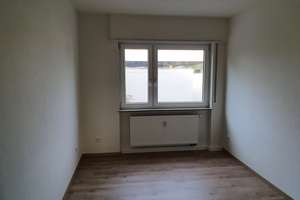 Ansprechende 3-Zimmer-Wohnung mit Balkon in Mannheim – Lassallestraße 8, 68199 Neckarau, Mannheim – Vorschaubild 8
