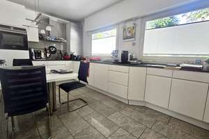 Besonderes Wohngefühl im Split-Level-Stil. Freistehendes Einfamilienhaus mit Einliegerwohnung in ruh – Die vollständige Adresse der Immobilie erhältst du vom Anbieter., 42651 Solingen-Mitte, Solingen – Vorschaubild 12