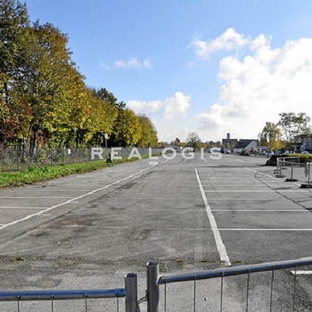 Ingolstadt, ca. 7.000 m² umzäunte Freifläche zu vermieten