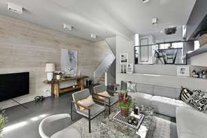 EINZIGARTIGES TOWNHOUSE – Die vollständige Adresse der Immobilie erhältst du vom Anbieter., 20251 Hoheluft-Ost, Hamburg – Vorschaubild 2