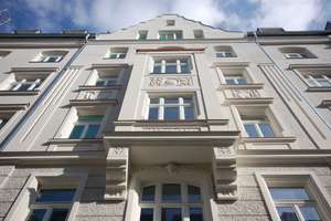 Möblierte Altbauwohnung mit Balkon im Glockenbachviertel – Hans-Sachs-Str. 1, 80469 Glockenbach, München – Vorschaubild 12